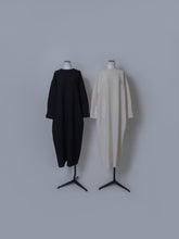 画像をギャラリービューアに読み込む, 【2026 PRE ORDER】CREW NECK NARROW ONE PIECE