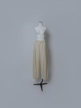 画像をギャラリービューアに読み込む, 【2025AW PRE ORDER】SIDE BOX TUCK PANTS