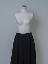 画像をギャラリービューアに読み込む, 【2025AW PRE ORDER】COCOON PANTS