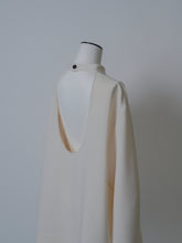 画像をギャラリービューアに読み込む, 【2025AW PRE ORDER】BACK OPEN BLOUSE