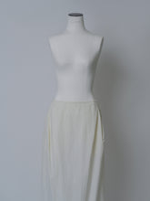 画像をギャラリービューアに読み込む, 【2026SS PRE ORDER】HIGH COUNT NARROW SKIRT