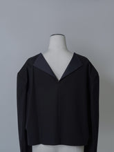画像をギャラリービューアに読み込む, 【2026SS PRE ORDER】 BACK SLIT COMBI BLOUSE