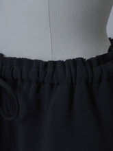 画像をギャラリービューアに読み込む, 【2026SS PRE ORDER】STRING STRAIGHT SKIRT