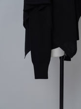 画像をギャラリービューアに読み込む, 【2026AW PRE ORDER】LAYERED CAPE KNIT