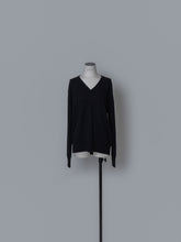 画像をギャラリービューアに読み込む, 【2026AW PRE ORDER】LAYERED CAPE KNIT