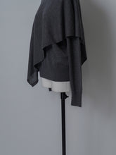 画像をギャラリービューアに読み込む, 【2026AW PRE ORDER】LAYERED CAPE KNIT
