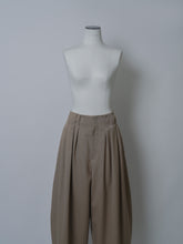 画像をギャラリービューアに読み込む, 【2025AW PRE ORDER】LOOP TACK PANTS