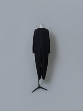 画像をギャラリービューアに読み込む, 【2025AW PRE ORDER】V NECK COMBINASON