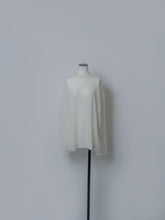 画像をギャラリービューアに読み込む, 【2025AW PRE ORDER】MOHAIR YARN CREW NECK KNIT