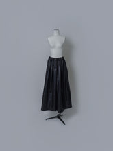 画像をギャラリービューアに読み込む, 【2025AW PRE ORDER】ECO LEATHER SKIRT PANTS