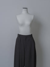 画像をギャラリービューアに読み込む, 【2026SS PRE ORDER】FRONT BACK TUCK PANTS