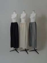 画像をギャラリービューアに読み込む, 【PRE ORDER】PLEATS TACK STRAIGHT PANTS