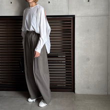画像をギャラリービューアに読み込む, 【2025SS PRE ORDER】SHOULDER SLIT CUTSEW