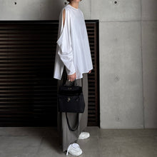 画像をギャラリービューアに読み込む, 【2025SS PRE ORDER】SHOULDER SLIT CUTSEW