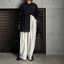 画像をギャラリービューアに読み込む, 【PRE ORDER】PLEATS TACK STRAIGHT PANTS