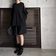 画像をギャラリービューアに読み込む, 【2025SS PRE ORDER】SHOULDER SLIT CUTSEW