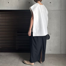 画像をギャラリービューアに読み込む, 【2025SS PRE ORDER】SQUARE NECK BLOUSE