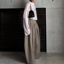 画像をギャラリービューアに読み込む, 【2025AW PRE ORDER】MOHAIR YARN CREW NECK KNIT