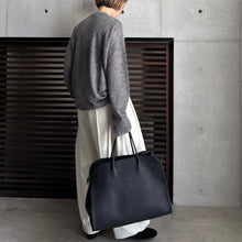 画像をギャラリービューアに読み込む, 【2025AW PRE ORDER】MOHAIR YARN CREW NECK KNIT