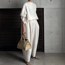 画像をギャラリービューアに読み込む, 【2025AW PRE ORDER】BACK OPEN BLOUSE