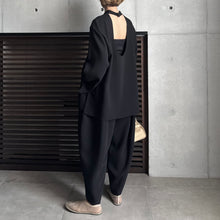 画像をギャラリービューアに読み込む, 【2025AW PRE ORDER】BACK OPEN BLOUSE