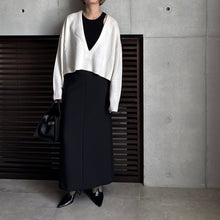 画像をギャラリービューアに読み込む, 【2025AW PRE ORDER】V NECK CROPPDE KNIT