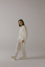 画像をギャラリービューアに読み込む, 【2022年7月23日再販】2タックサテンパンツ