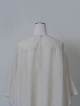 画像をギャラリービューアに読み込む, 【2026SS】SHEER JACQUARD DOLMAN BLOUSE
