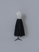画像をギャラリービューアに読み込む, 【2026SS】LIGHT TAFFETA SKIRT PANTS
