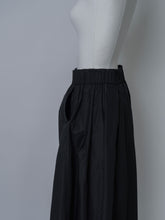 画像をギャラリービューアに読み込む, 【2026SS】LIGHT TAFFETA SKIRT PANTS
