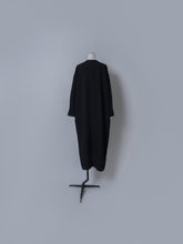 画像をギャラリービューアに読み込む, 【2026  PRE ORDER】CREW NECK NARROW ONE PIECE
