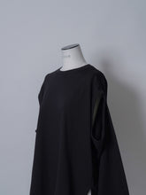 画像をギャラリービューアに読み込む, 【2026 SS PRE ORDER】KNOT SLEEVE CUT&amp;SEW
