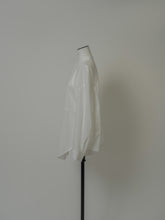 画像をギャラリービューアに読み込む, 【2024AW PRE ORDER】BIG SLEEVE BAND COLLAR SHIRT
