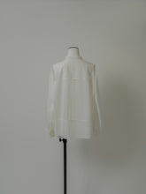 画像をギャラリービューアに読み込む, 【2024AW PRE ORDER】BIG SLEEVE BAND COLLAR SHIRT
