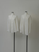 画像をギャラリービューアに読み込む, 【2024AW PRE ORDER】BIG SLEEVE BAND COLLAR SHIRT
