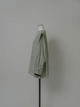 画像をギャラリービューアに読み込む, 【2024AW PRE ORDER】SHOULDER TACK BLOUSE
