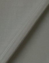 画像をギャラリービューアに読み込む, 【2024AW PRE ORDER】SHOULDER TACK BLOUSE
