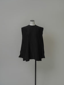 【2024AW PRE ORDER】SHOULDER TACK BLOUSE