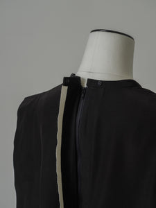 【2024AW PRE ORDER】SHOULDER TACK BLOUSE