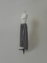 画像をギャラリービューアに読み込む, 【2024AW PRE ORDER】STRING PANTS
