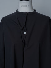 画像をギャラリービューアに読み込む, 【2025AW PRE ORDER】BACK SLIT OVERSIZE SHIRT
