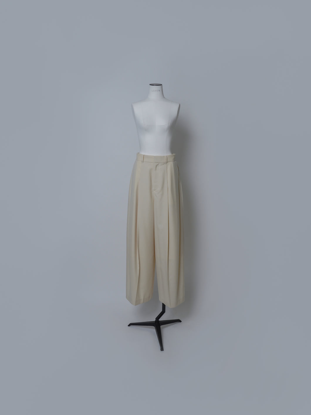 【2025AW PRE ORDER】SIDE BOX TUCK PANTS