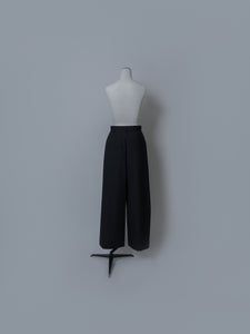 【2025AW PRE ORDER】SIDE BOX TUCK PANTS