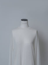 画像をギャラリービューアに読み込む, 【2025AW PRE ORDER】SLASH CUFF SHEER KNIT
