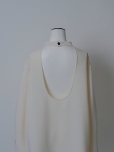 【2025AW PRE ORDER】BACK OPEN BLOUSE
