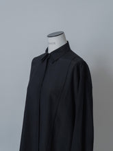 画像をギャラリービューアに読み込む, 【2025SS PRE ORDER】DOUBLE CALLAR SHEER SHIRT
