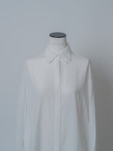 画像をギャラリービューアに読み込む, 【2025SS PRE ORDER】DOUBLE CALLAR SHEER SHIRT
