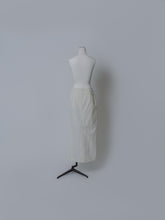 画像をギャラリービューアに読み込む, 【2026SS PRE ORDER】HIGH COUNT NARROW SKIRT
