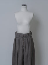 画像をギャラリービューアに読み込む, 【2026SS PRE ORDER】HIGH WAIST 2TUCK DENIM
