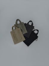 画像をギャラリービューアに読み込む, 2way Carabiner TOTE BAG (M)
